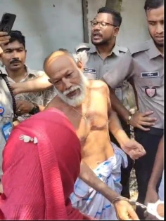 এমপির সামনেই মাদক সেবন, দুই মাদকসেবী আটক