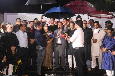 ঢাকা বিশ্ববিদ্যালয়ে ‘গণহত্যা দিবস’ পালিত