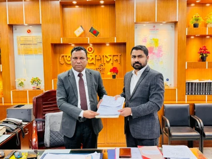 নোয়াখালী-৬ আসনে স্বতন্ত্র প্রার্থী হিসেবে মনোনয়নপত্র জমা দিলেন বিএনপি নেতা