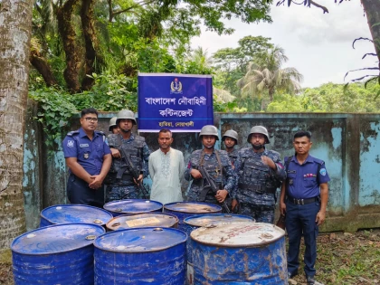 হাতিয়াতে ১৬০০ লিটার অবৈধ ডিজেল জব্দ, গ্রেপ্তার ১