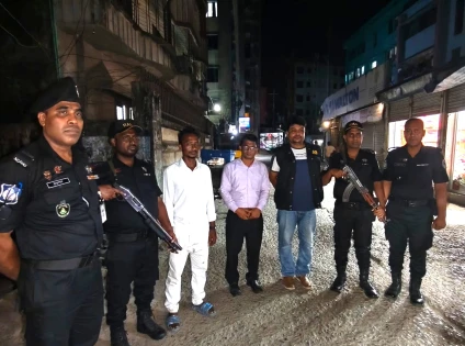 স্মার্টফোনে জুয়া খেলায় যুবকের জেল-জরিমানা