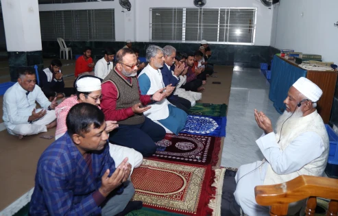 শরিফ ওসমান হাদীর রুহের মাগফিরাত কামনায় বিশেষ দোয়া মাহফিল