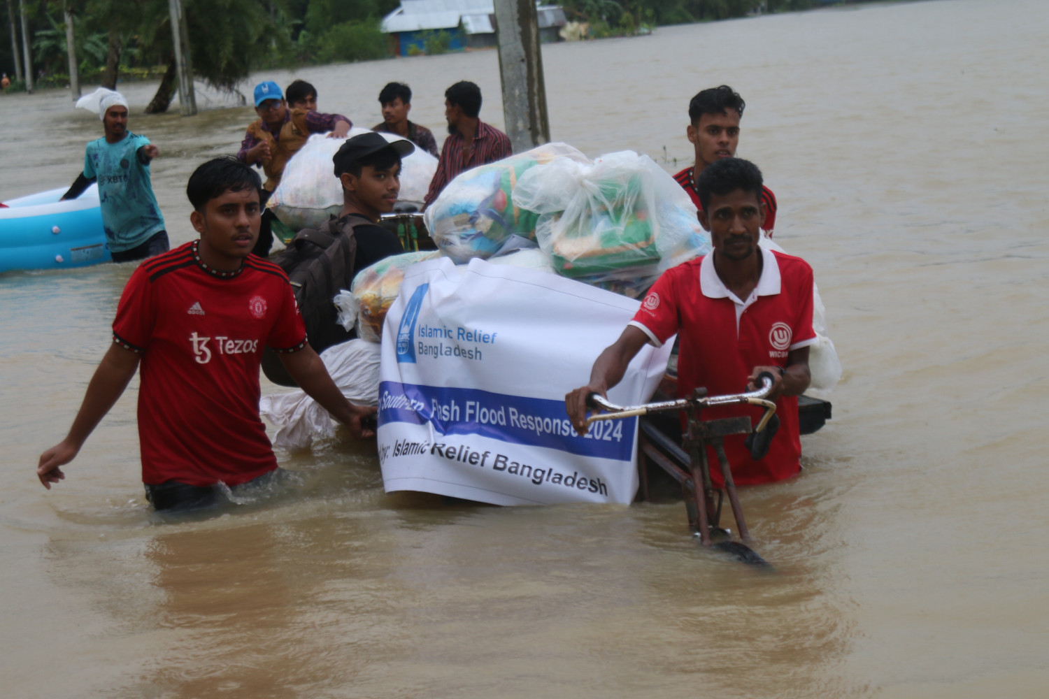 image for ইসলামিক রিলিফ বাংলাদেশ বন্যাকবলিত পরিবারের জন্য ১১ কোটি টাকা বরাদ্ধ