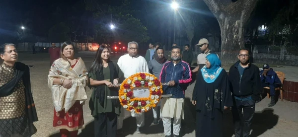 নিষিদ্ধ কার্যক্রমের মাঝেই প্রকাশ্যে আ.লীগ নেতা, কার্যালয় খোলা–বন্ধে উত্তাপ মাদারীপুরে