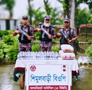 সিমান্তে ১৫ বিজিবি অভিযান লক্ষাধিক টাকার মাদকদ্রব্য উদ্ধার